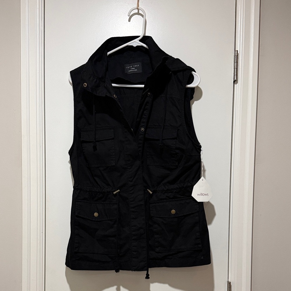 Willow Women's Classic Black Vest
